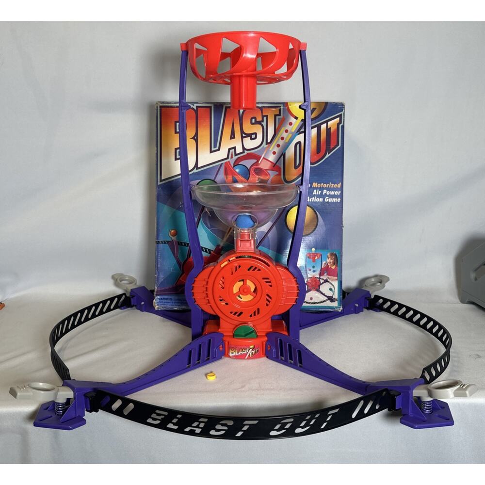 1993 Blast Out Game Parker Brothers Works Great Vintage Game